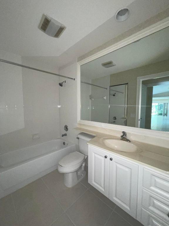 FLORIDA CLUB PUD PHASE IV - Residential Lease