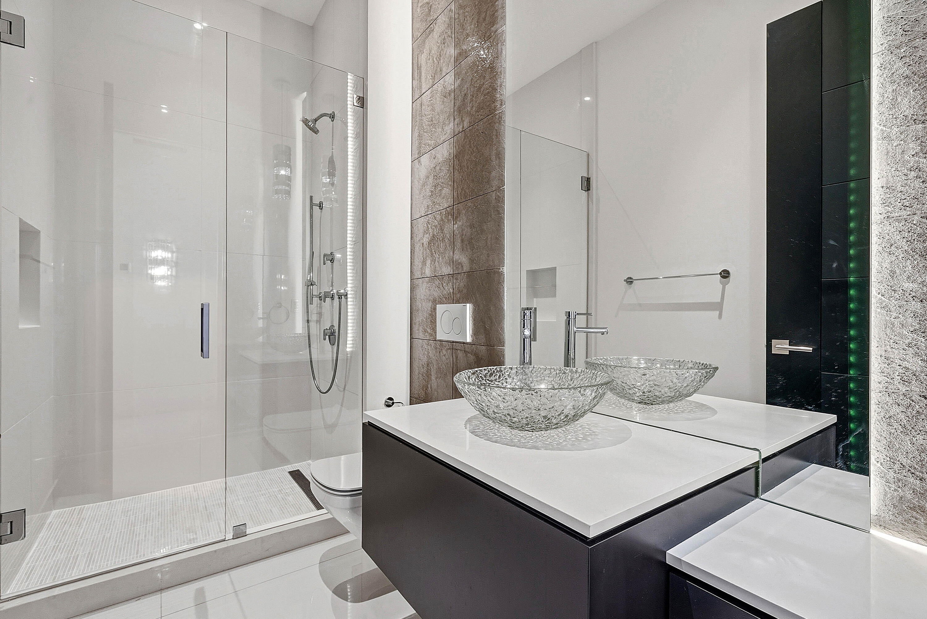 ROYAL PARK - Residential