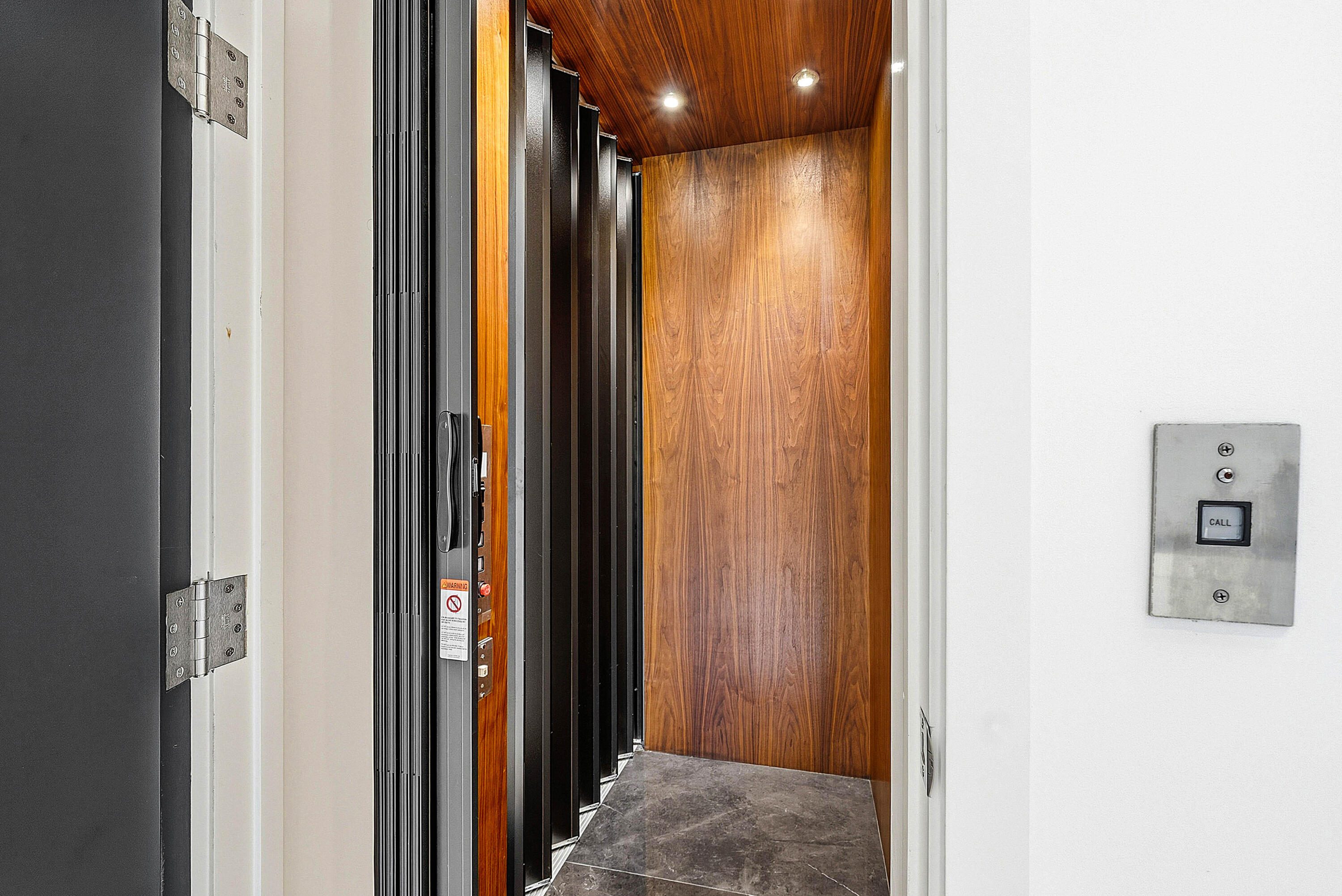 ROYAL PARK - Residential