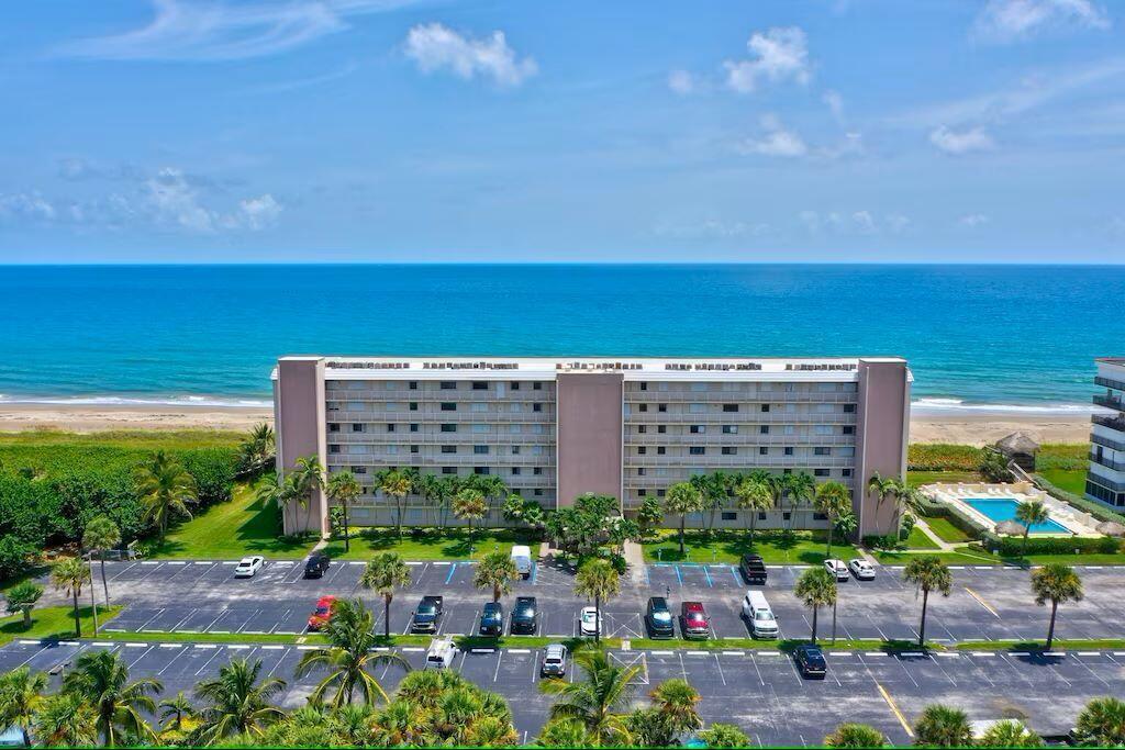 ATLANTIS CONDOMINIUM BUILDING A - Residential Lease
