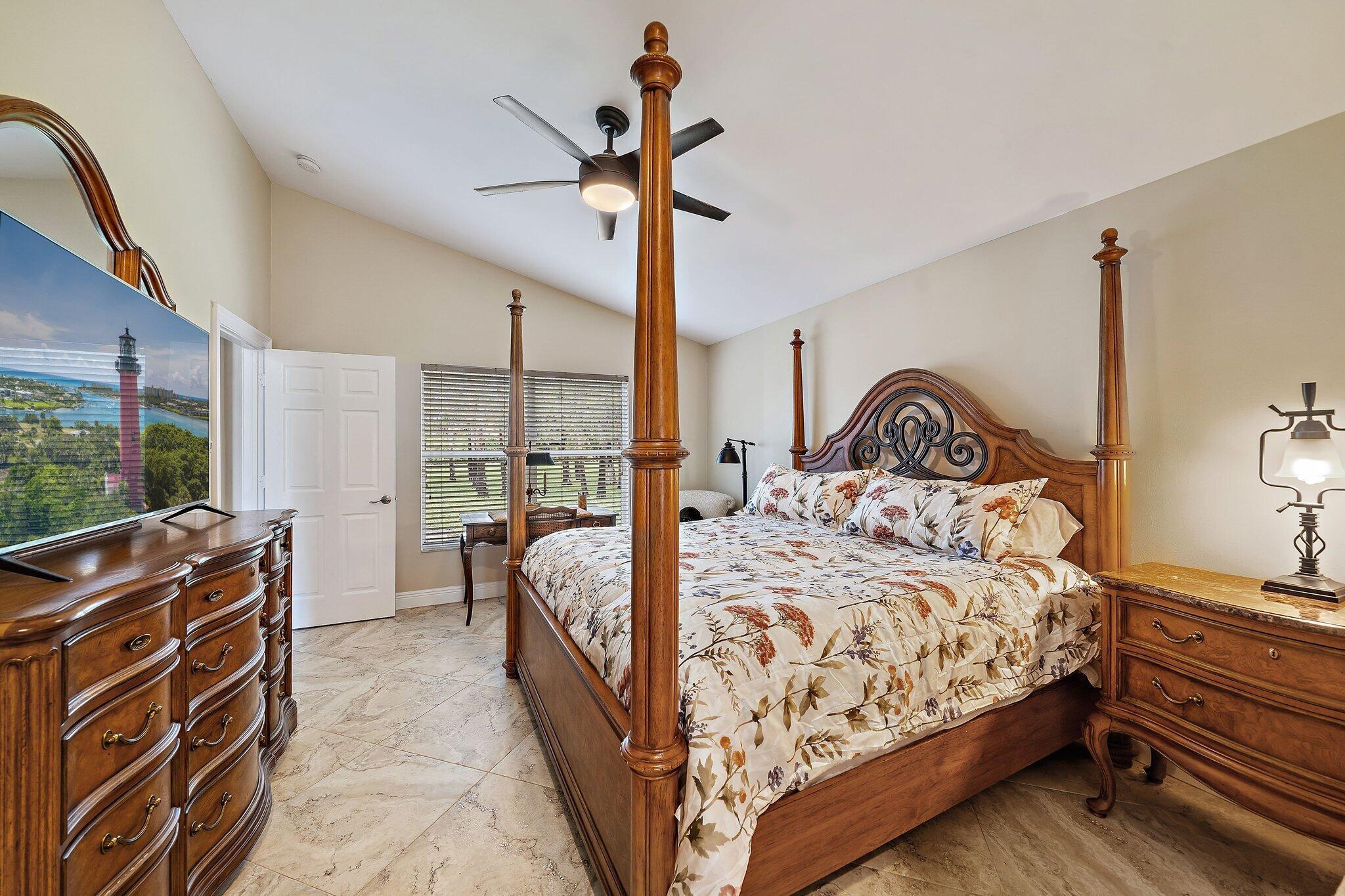 LEGEND LAKE ESTATES - Residential Lease