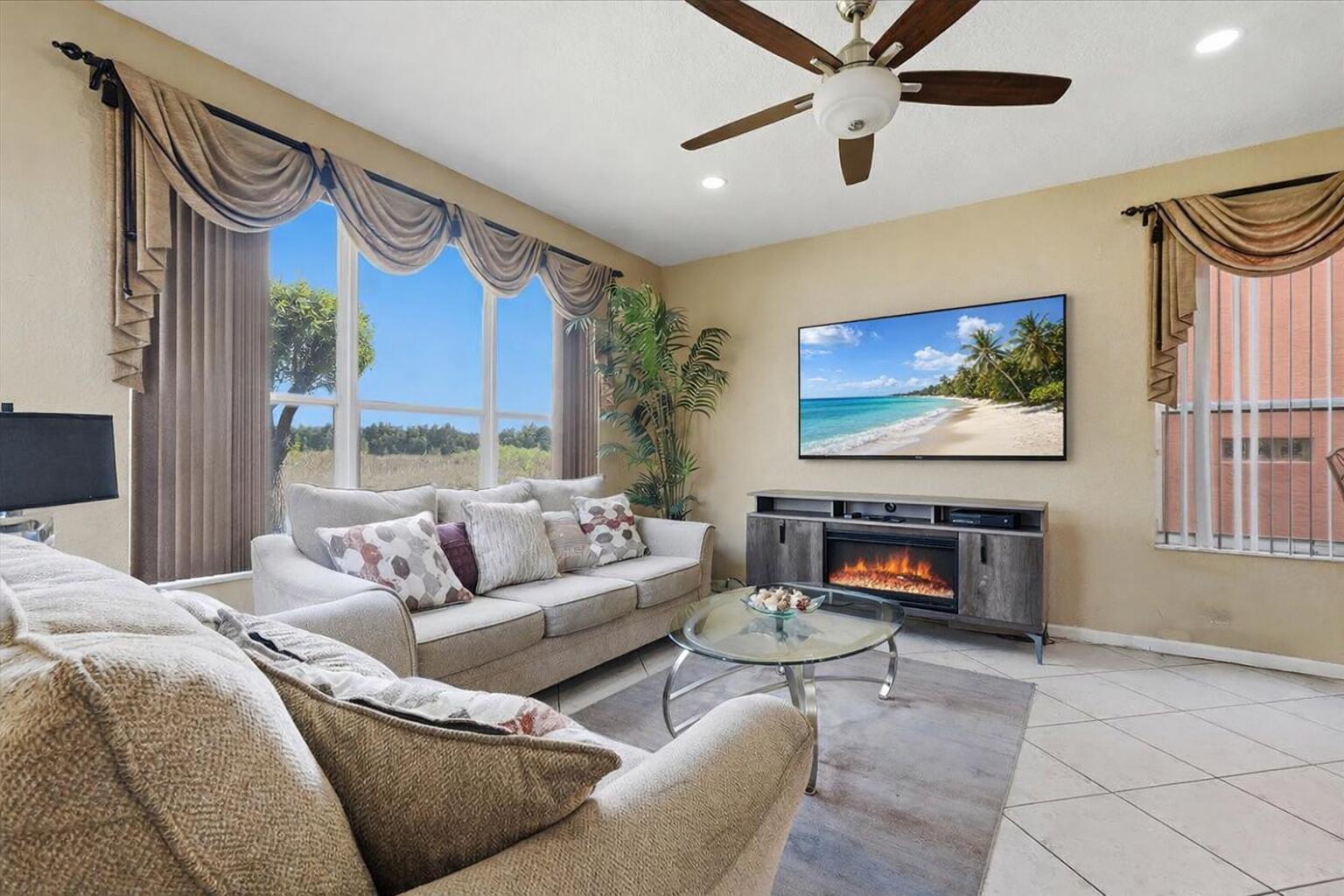 SILVER SHORES (PARCELS A THRU G) - Residential