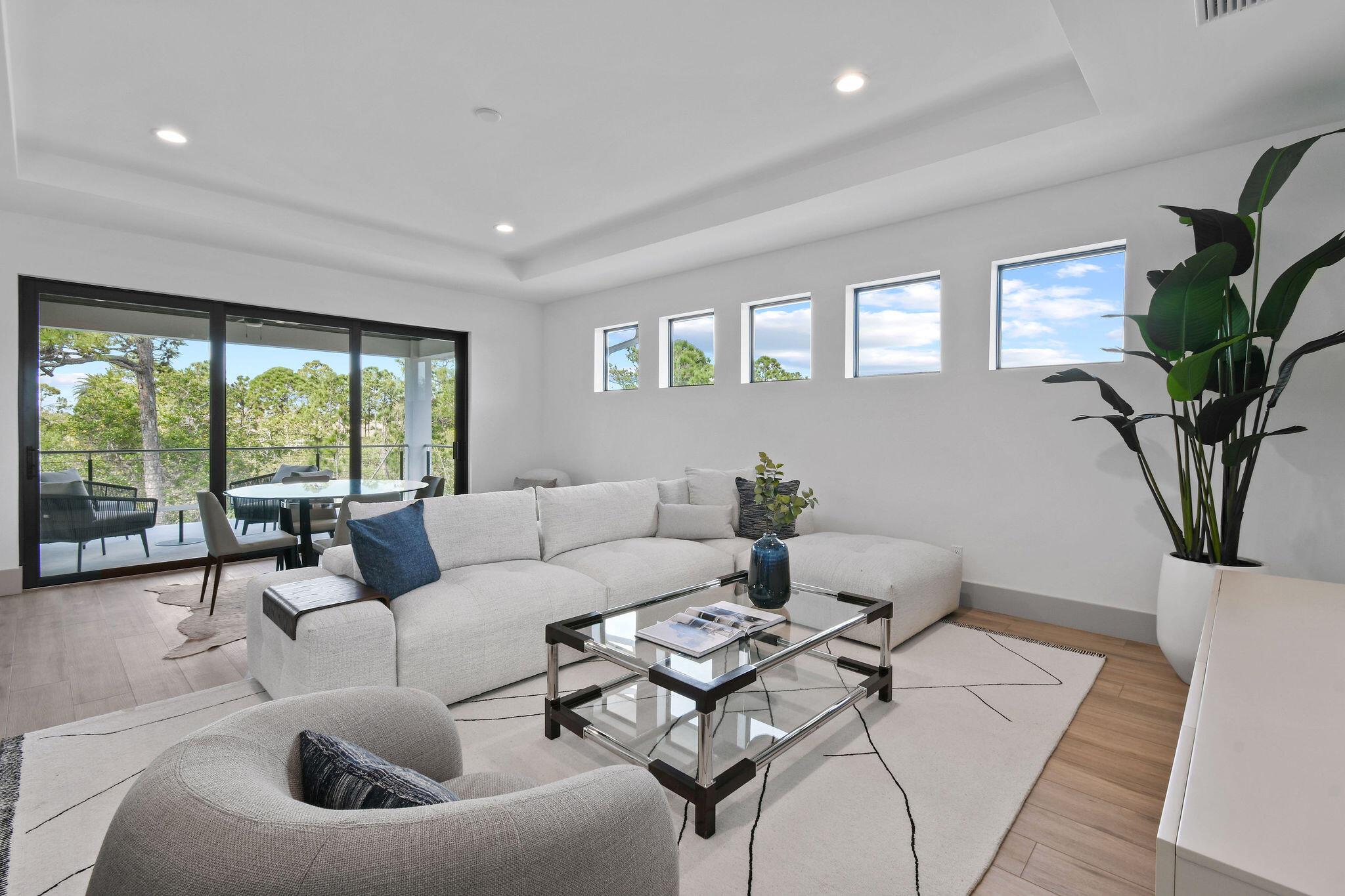 MEDALIST VILLAGE - Residential