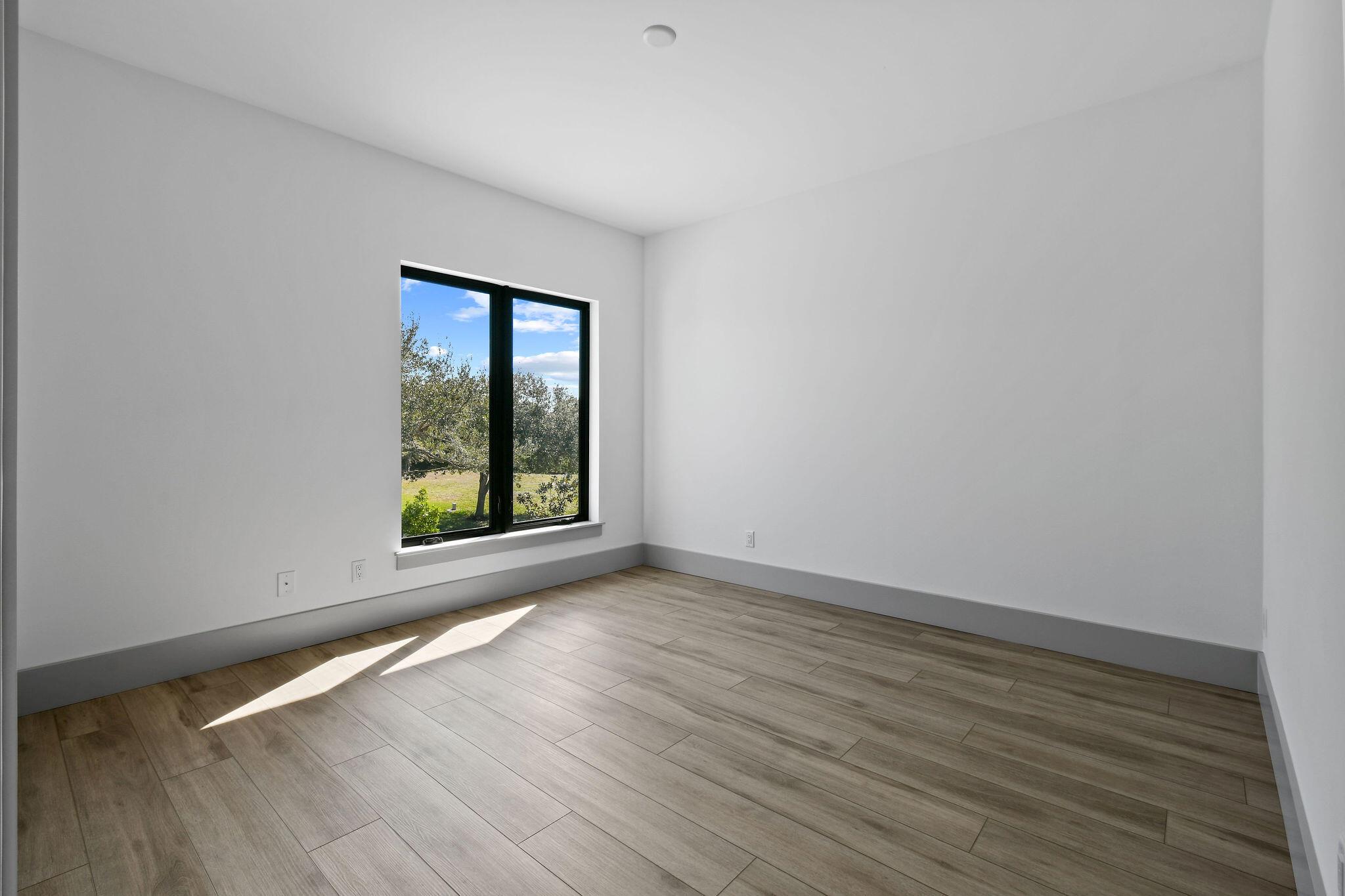 MEDALIST VILLAGE - Residential