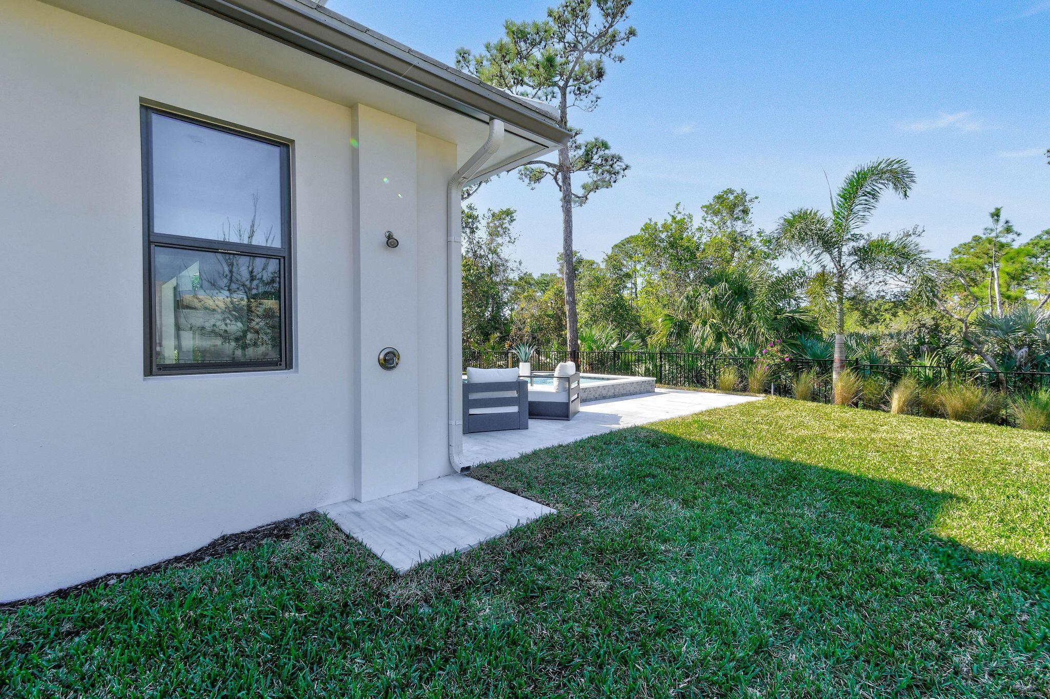 MEDALIST VILLAGE - Residential