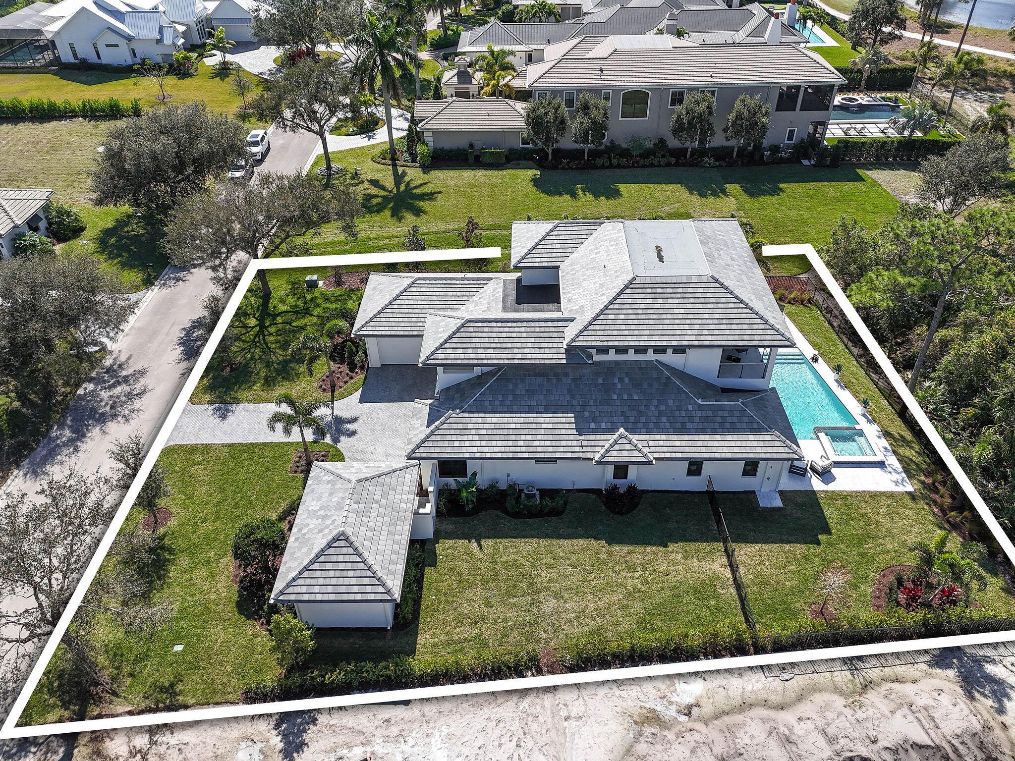 MEDALIST VILLAGE - Residential