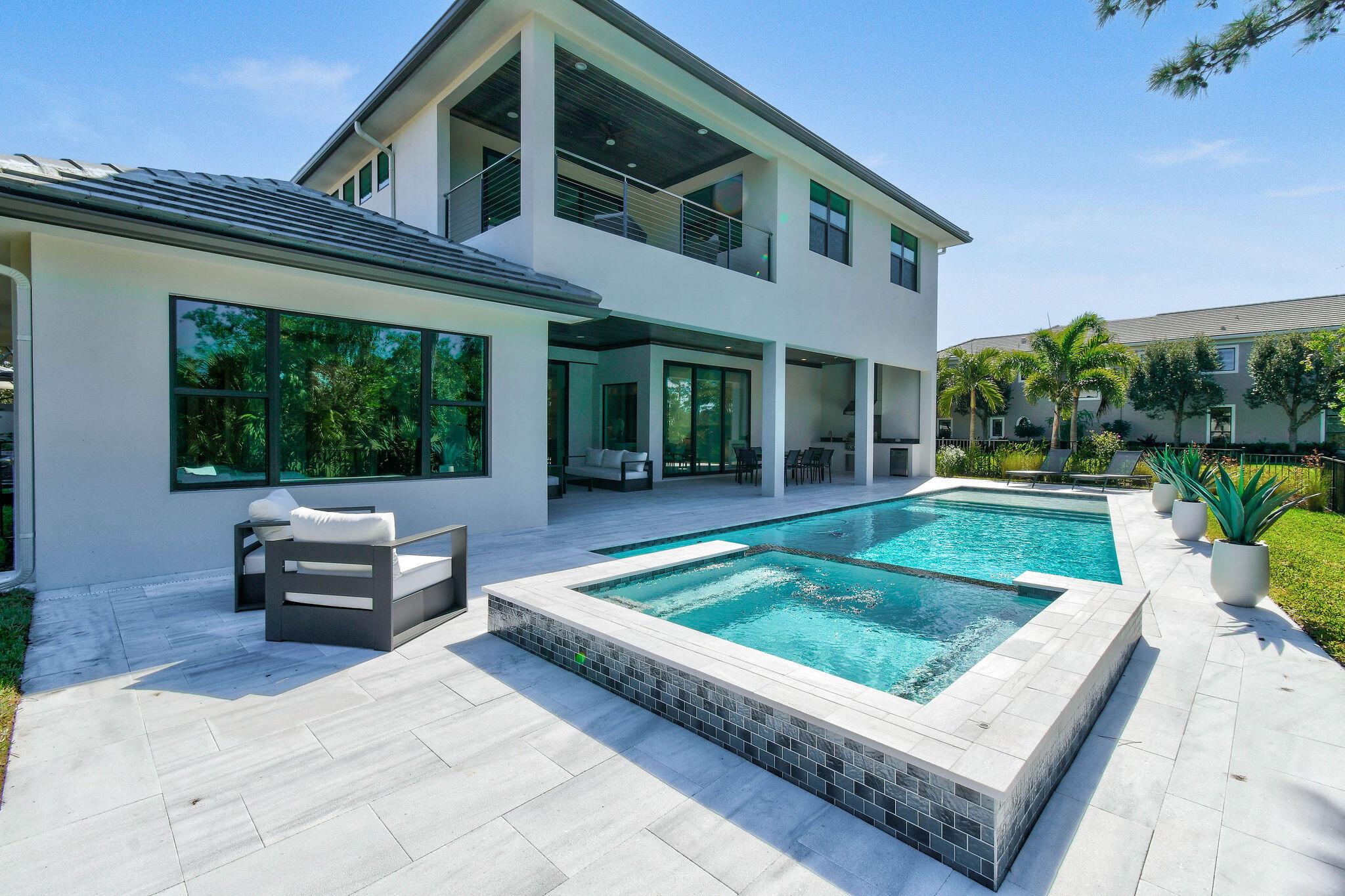 MEDALIST VILLAGE - Residential