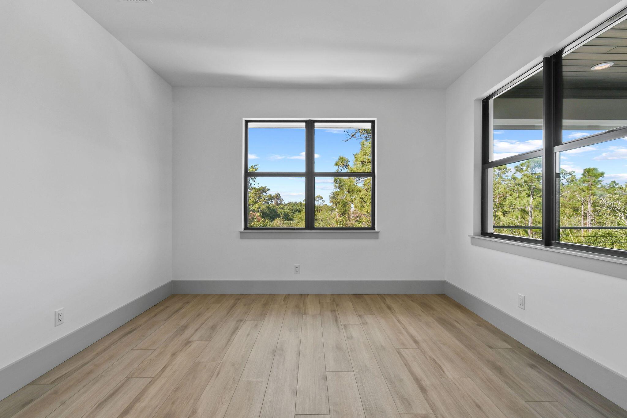 MEDALIST VILLAGE - Residential