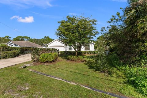 A home in Port St Lucie