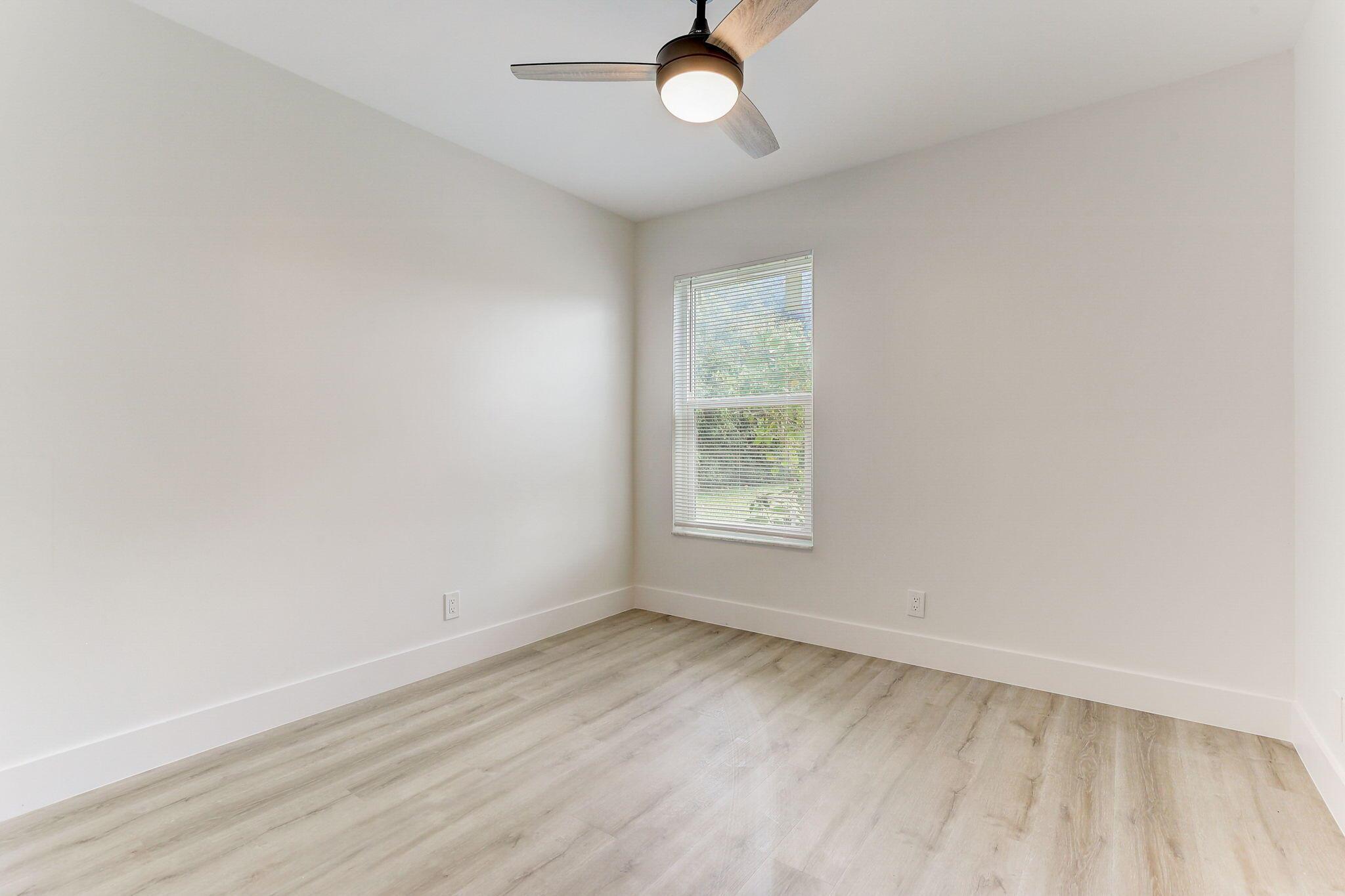 LAKESIDE GREEN 2 - Residential