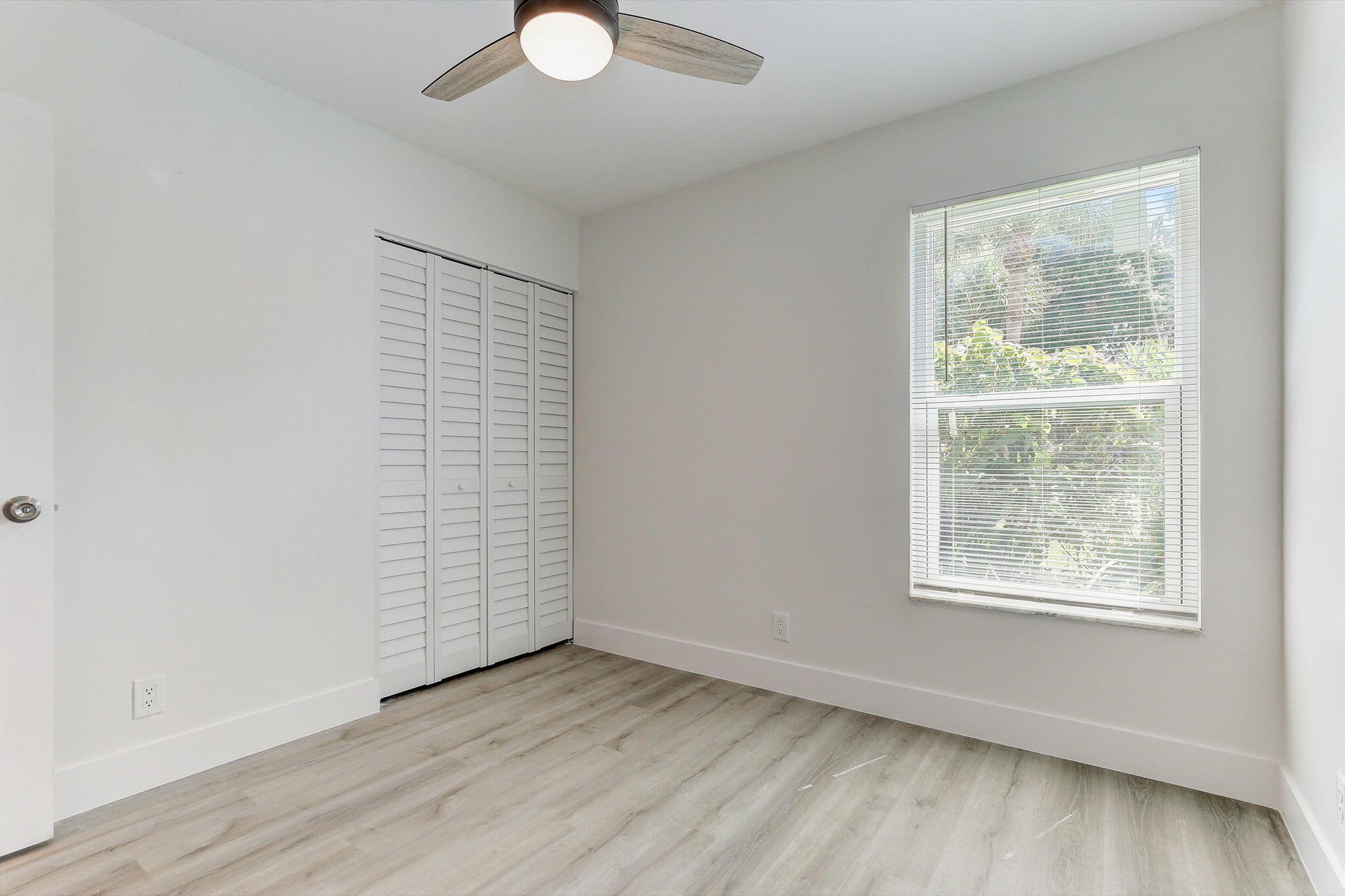 LAKESIDE GREEN 2 - Residential