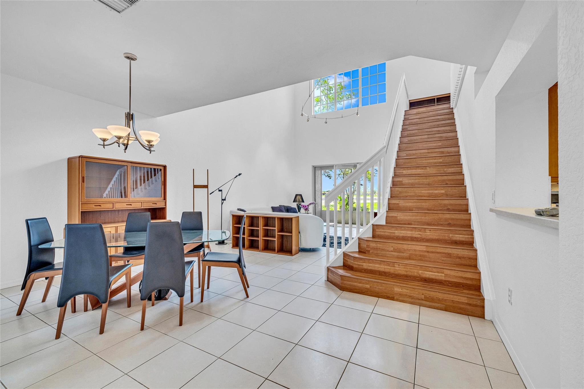 7951 S Aragon Blvd 3, Sunrise, FL, 33322/$475,000 3 7951 S Aragon Blvd 3