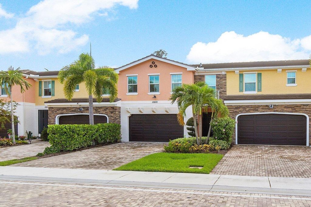 Photo of 12820 Trevi Isle Drive, Palm Beach Gardens, FL 33418 (MLS # R11107265)