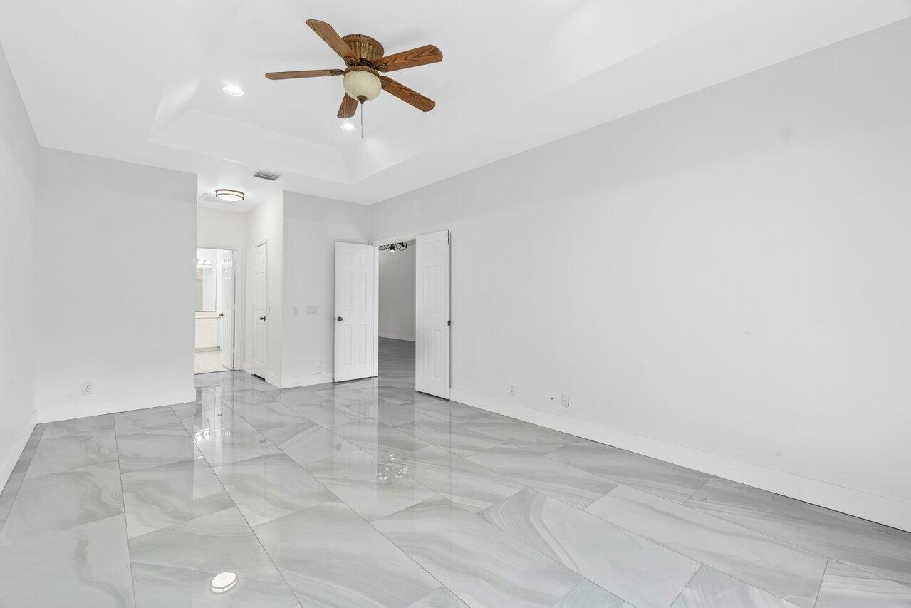 COLONY AT BOYNTON BEACH - Residential Lease