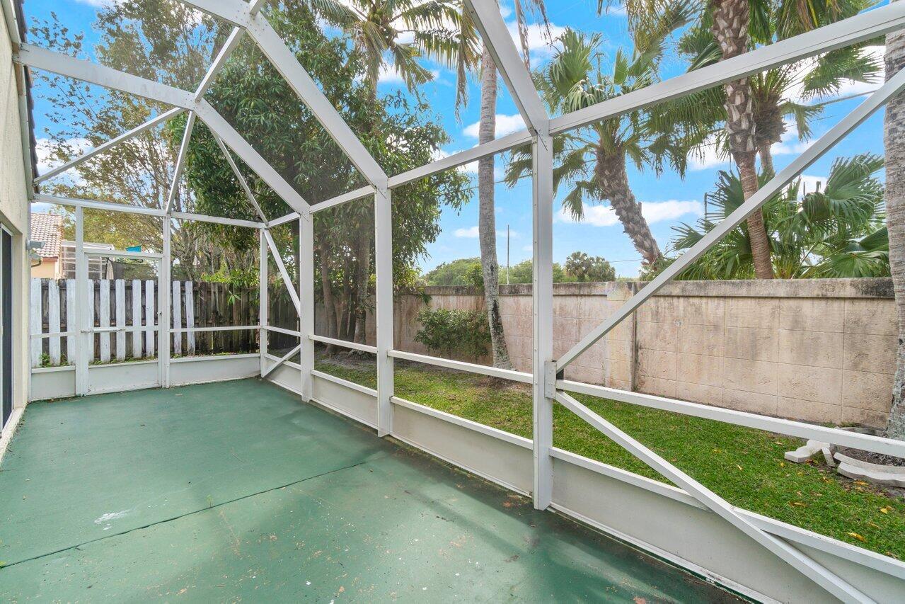 COLONY AT BOYNTON BEACH - Residential Lease