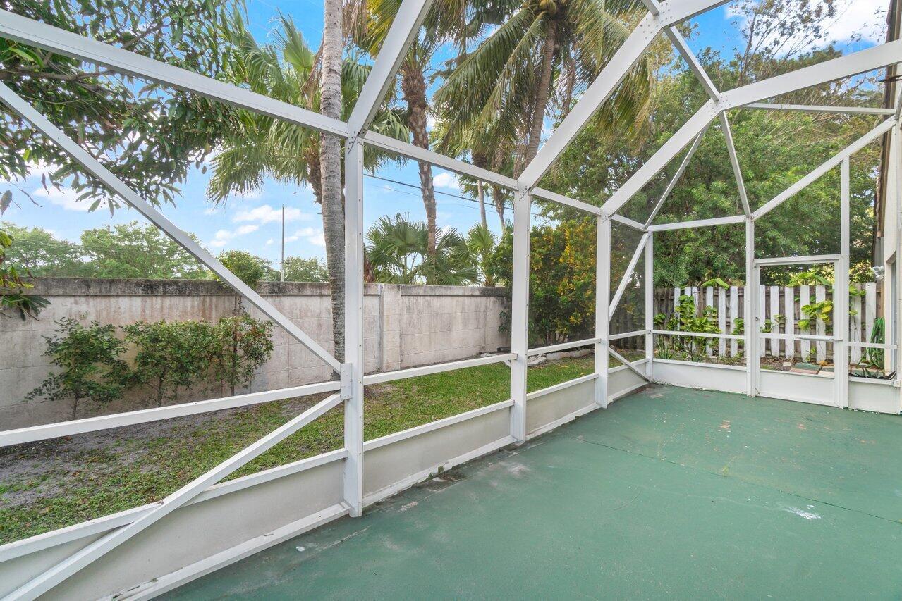 COLONY AT BOYNTON BEACH - Residential Lease