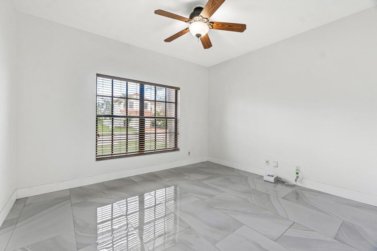 COLONY AT BOYNTON BEACH - Residential Lease