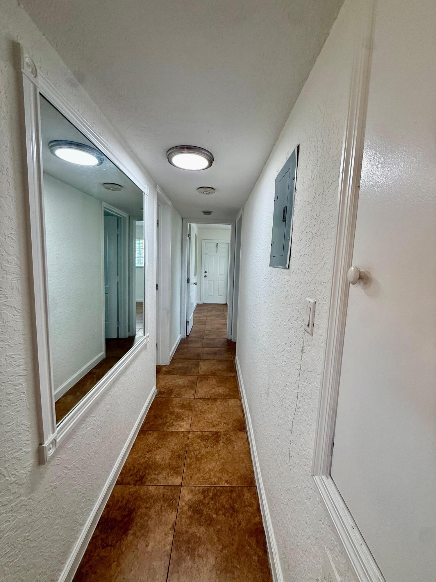 CRESTHAVEN NO 9 REPLAT - Residential Lease