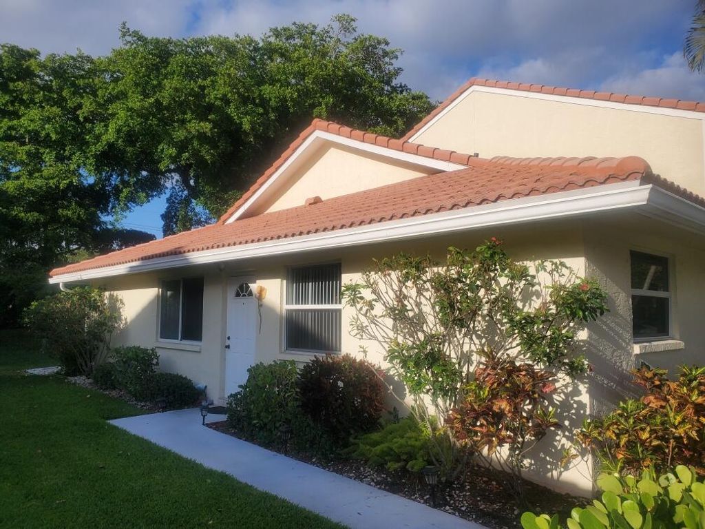 Photo of 6354 Walk Circle, Boca Raton, FL 33433 (MLS # R10979246)