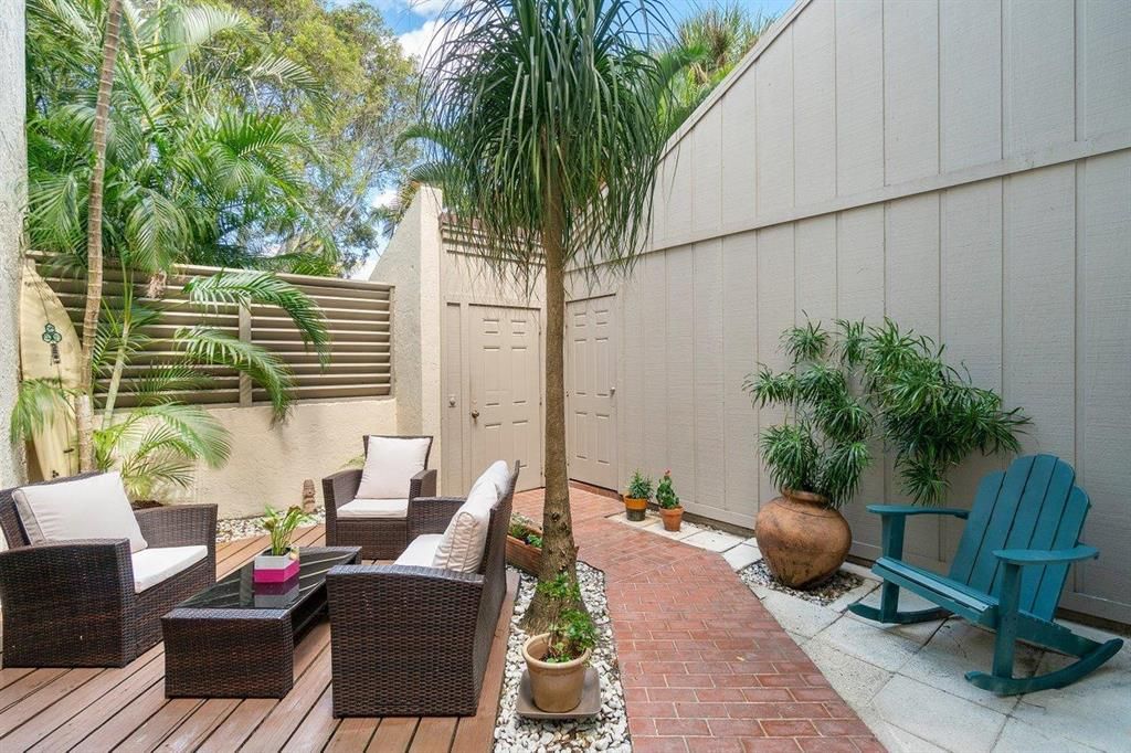 Photo of 1605 S Us Highway 1 #2a, Jupiter, FL 33477 (MLS # R10698711)