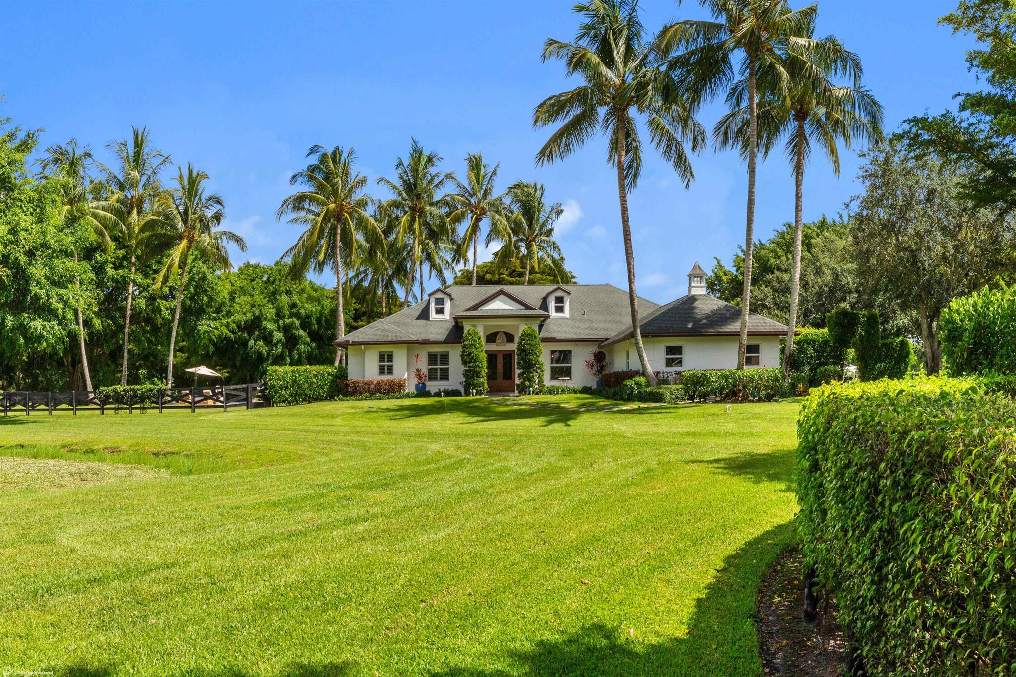 4429 Palm Breeze Trail