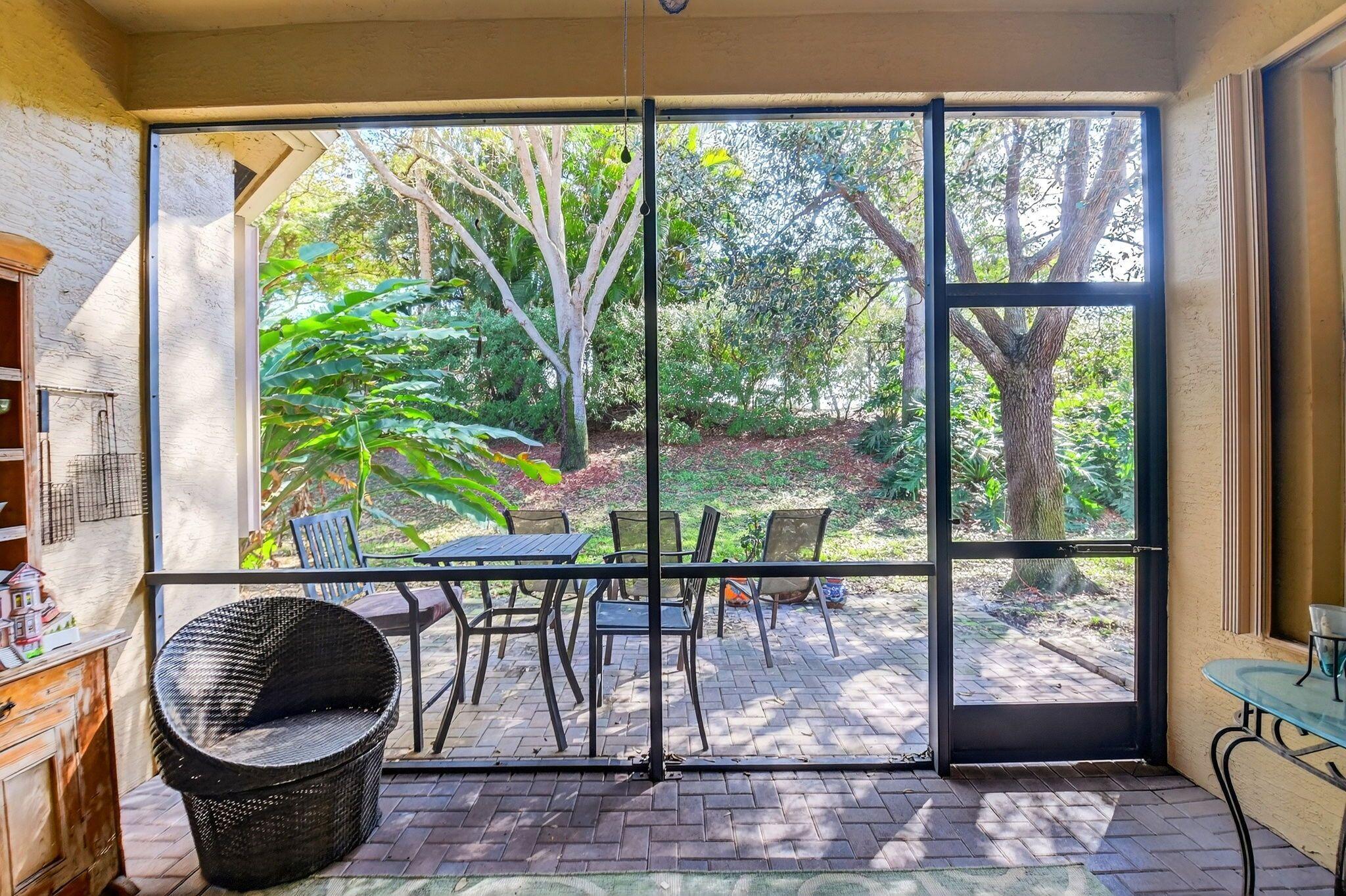 Valencia Pointe - Residential