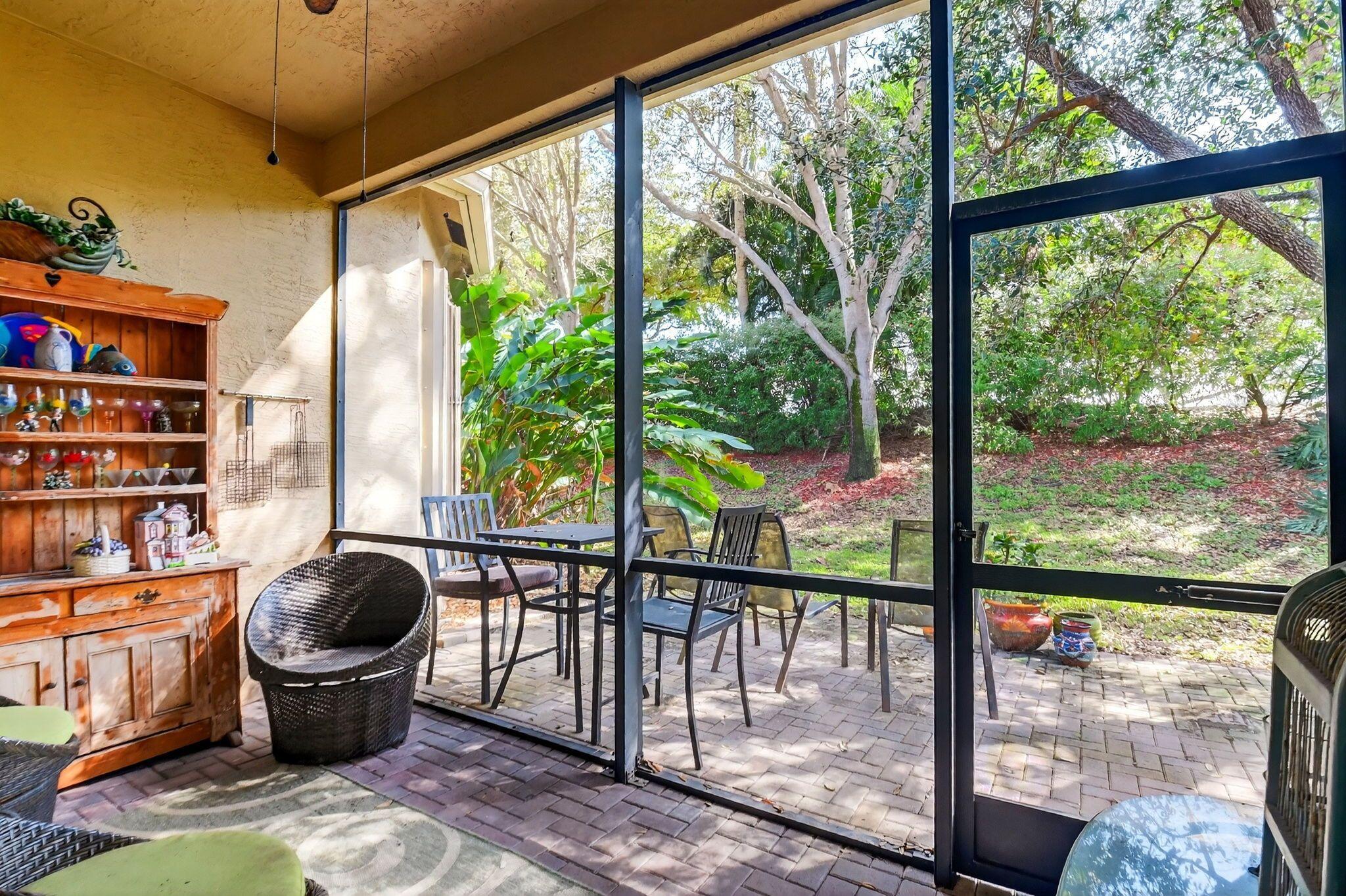 Valencia Pointe - Residential