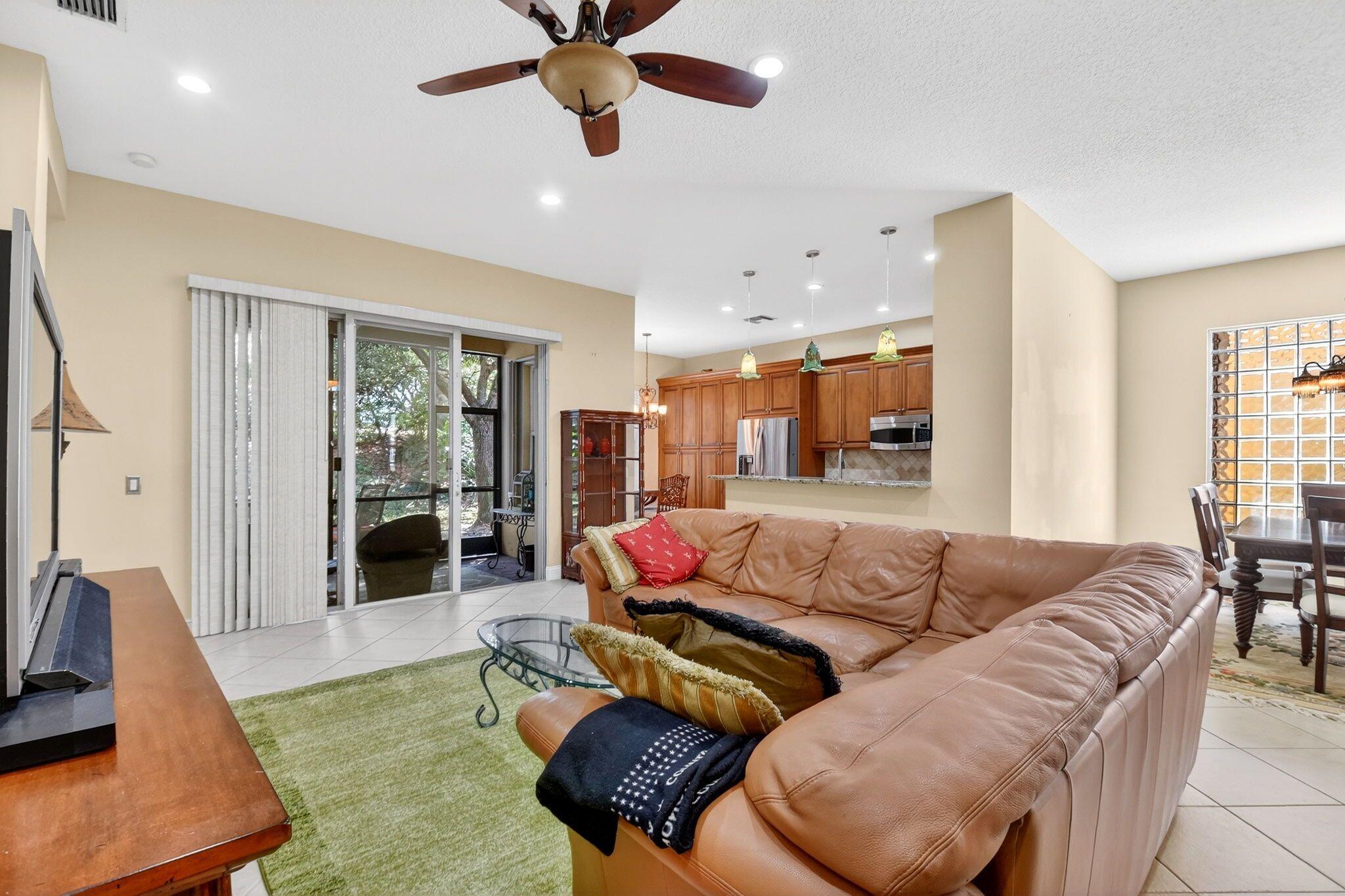 Valencia Pointe - Residential