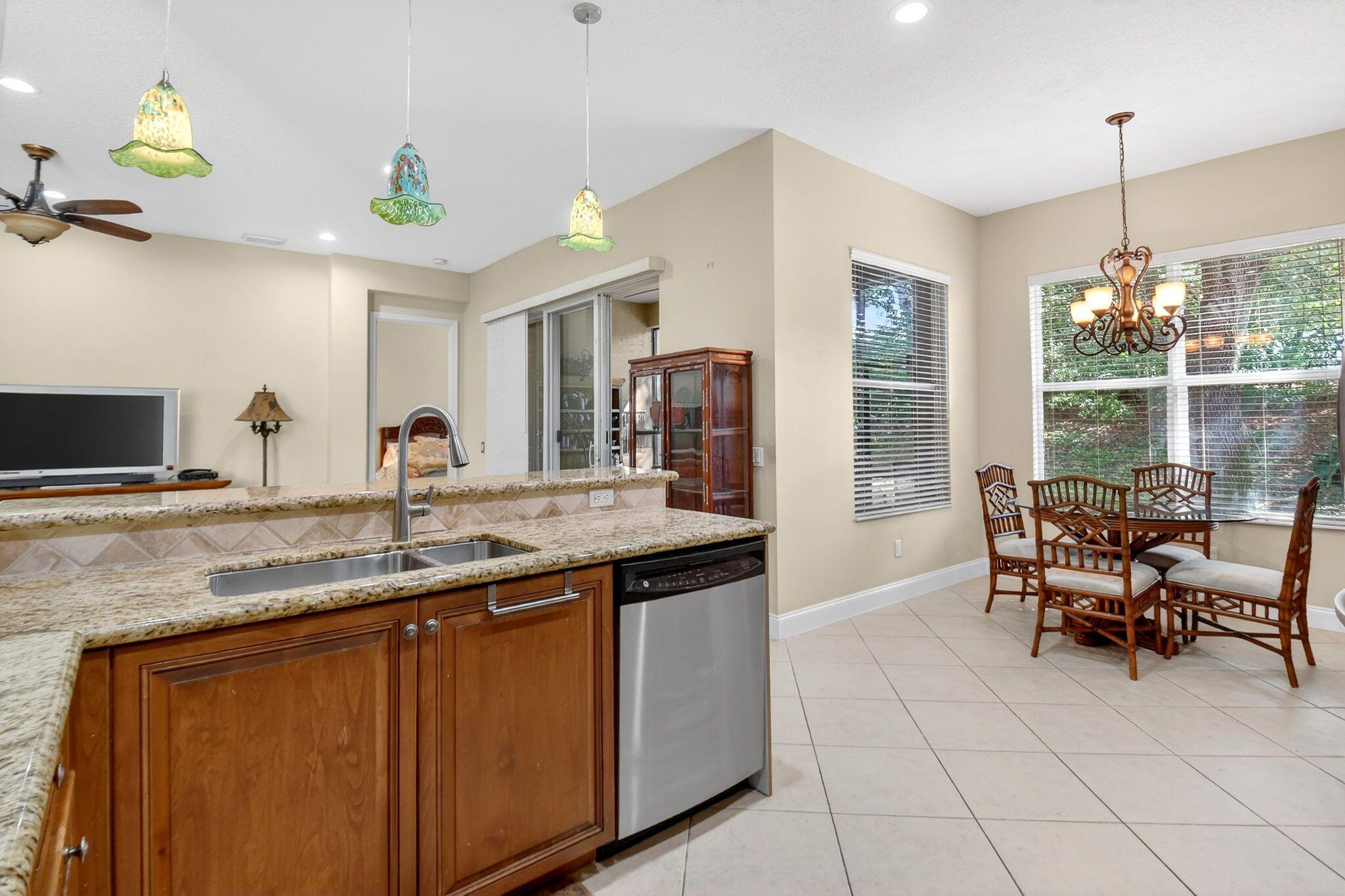 Valencia Pointe - Residential