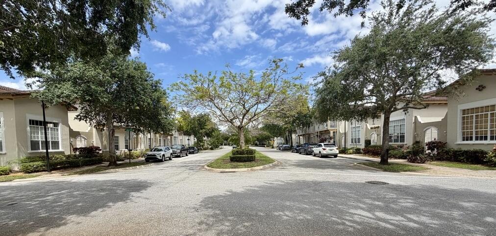 CANTERBURY AT QUANTUM VILLAGE - Residential