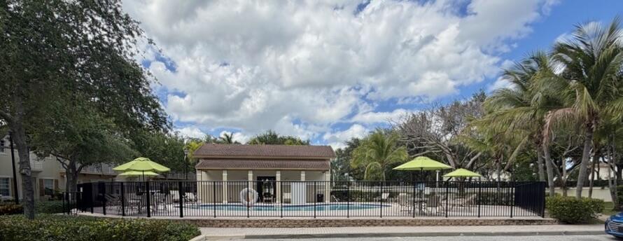 CANTERBURY AT QUANTUM VILLAGE - Residential