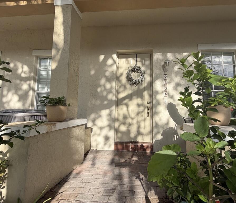 CANTERBURY AT QUANTUM VILLAGE - Residential