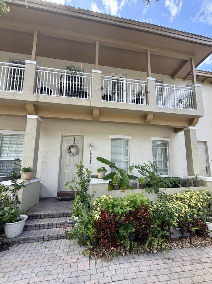 CANTERBURY AT QUANTUM VILLAGE - Residential