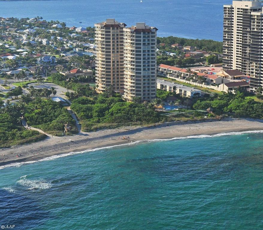 OASIS SINGER ISLAND CONDO - Residential