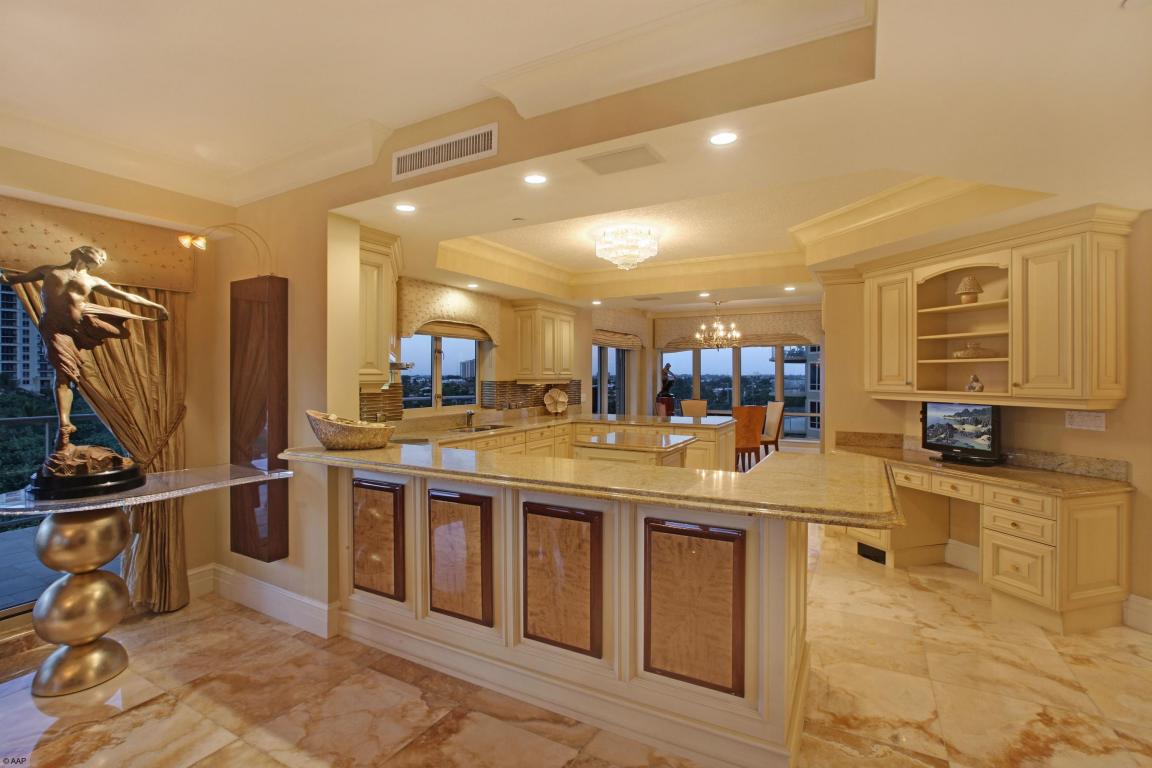 OASIS SINGER ISLAND CONDO - Residential