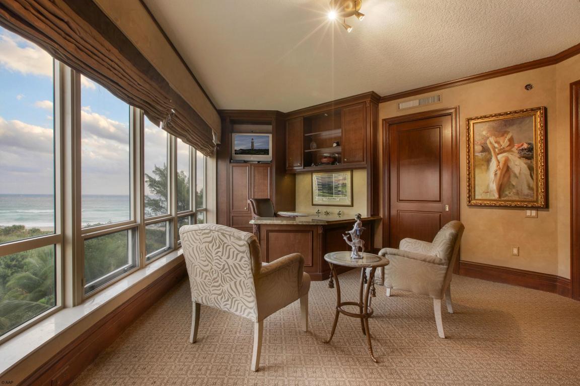 OASIS SINGER ISLAND CONDO - Residential