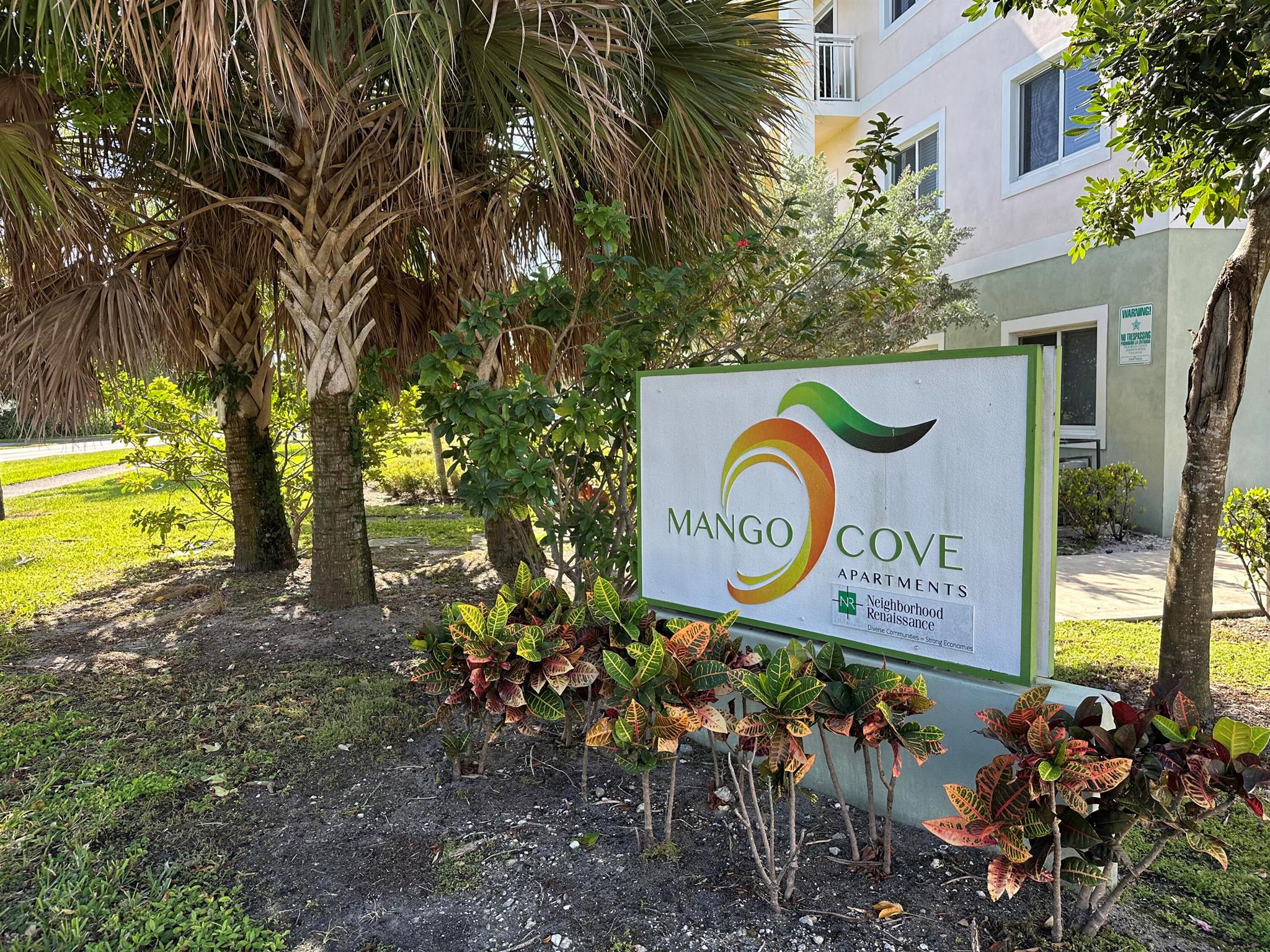 MANGO COVE - Residential Lease