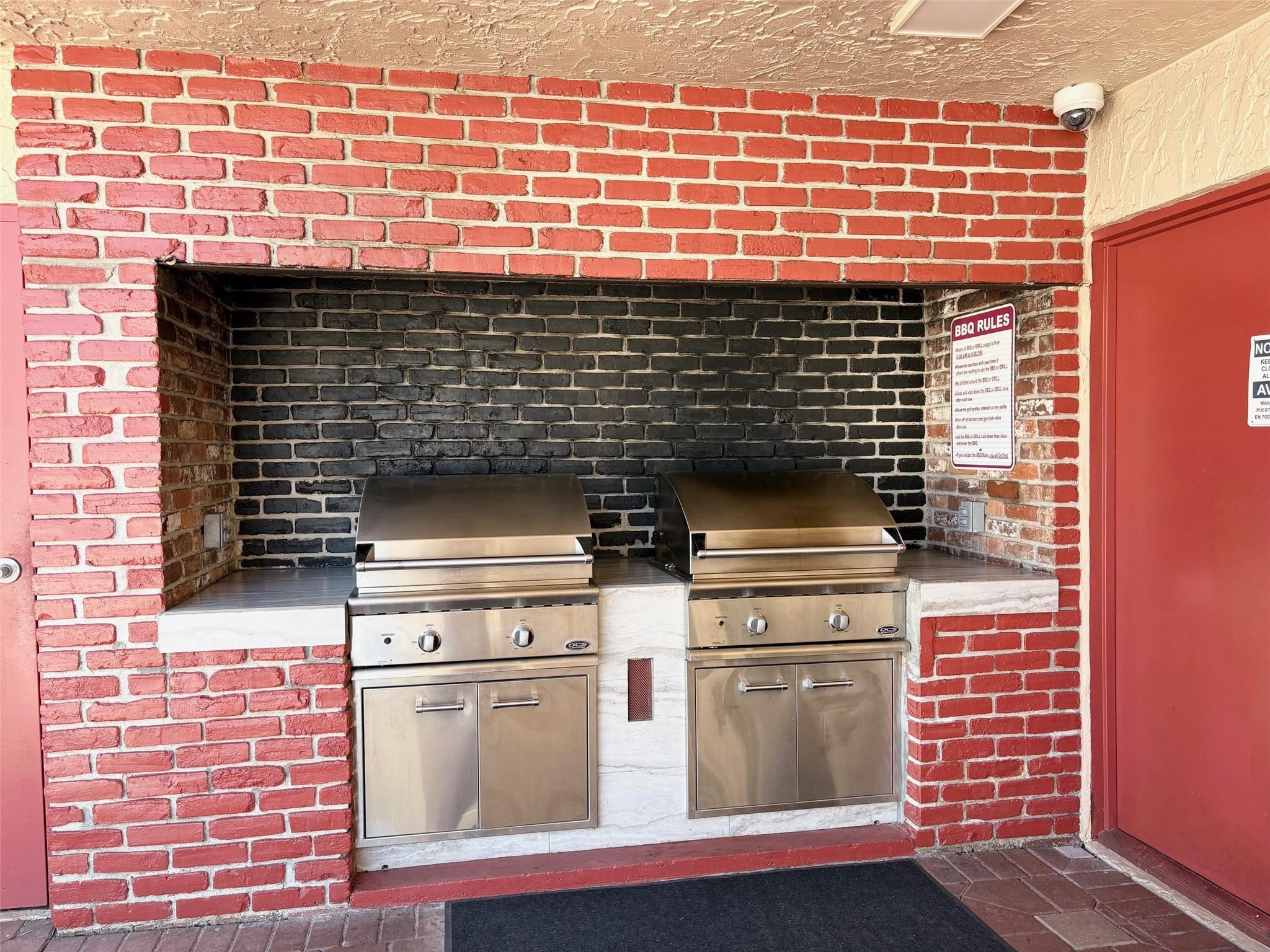 Oriole Golf & Tennis Club TWO - Residential Lease