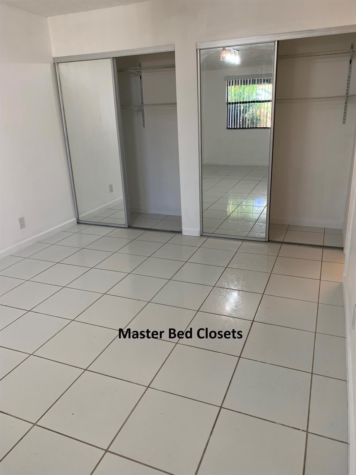 LAKESIDE GREEN - Residential Lease