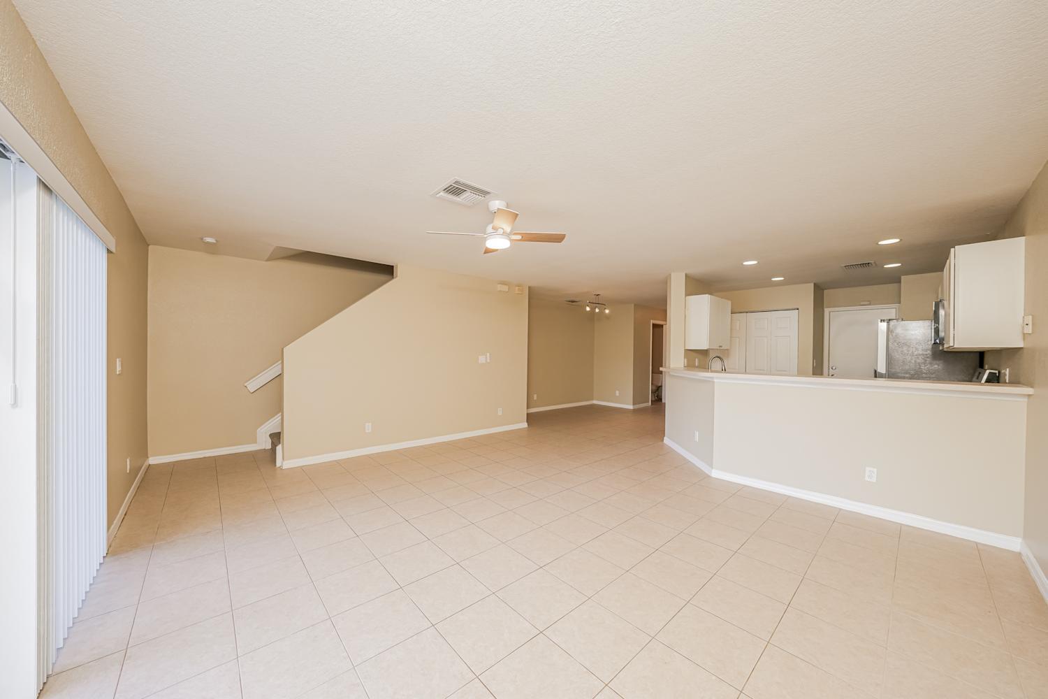 SIERRA PALMS - Residential Lease