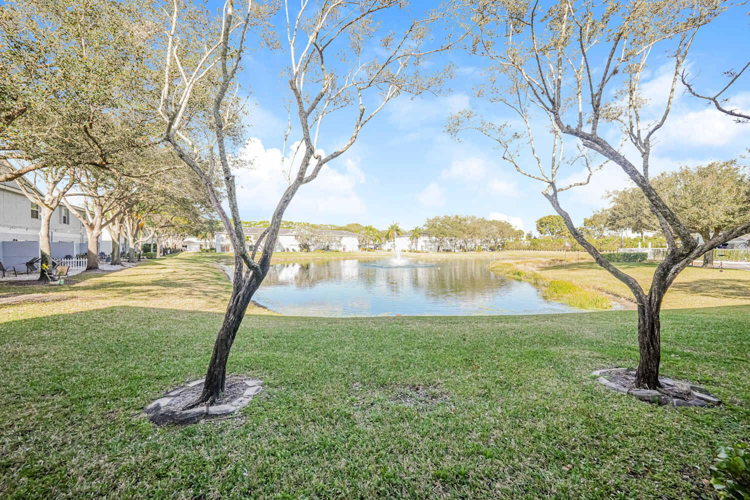 SIERRA PALMS - Residential Lease