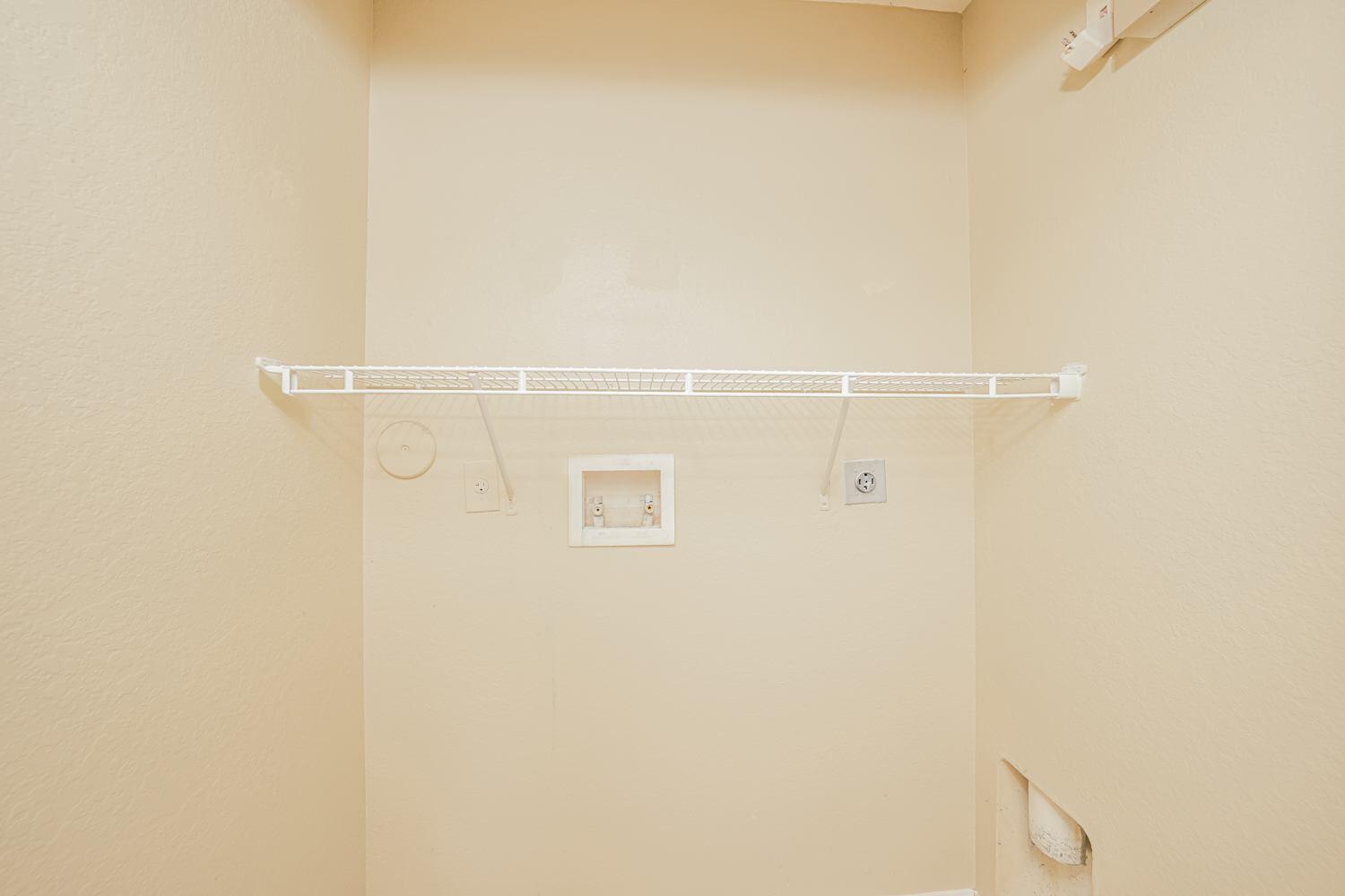 SIERRA PALMS - Residential Lease