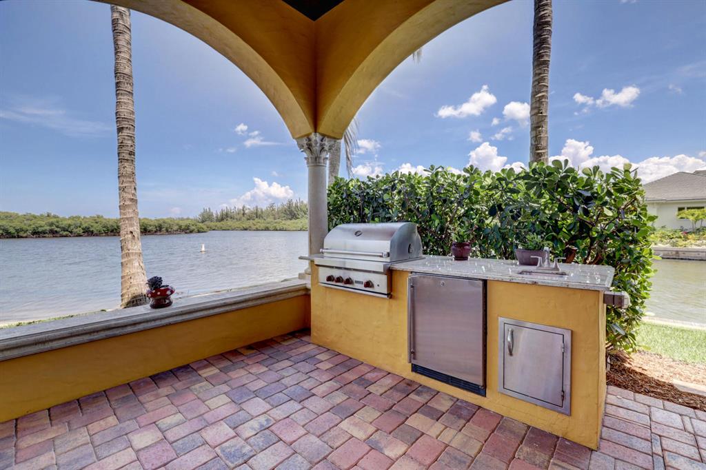 The Harbour
 at Hobe Sound - Residential