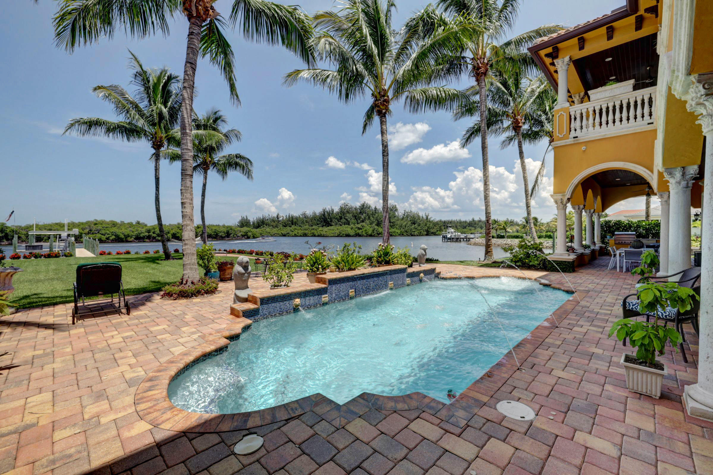The Harbour
 at Hobe Sound - Residential