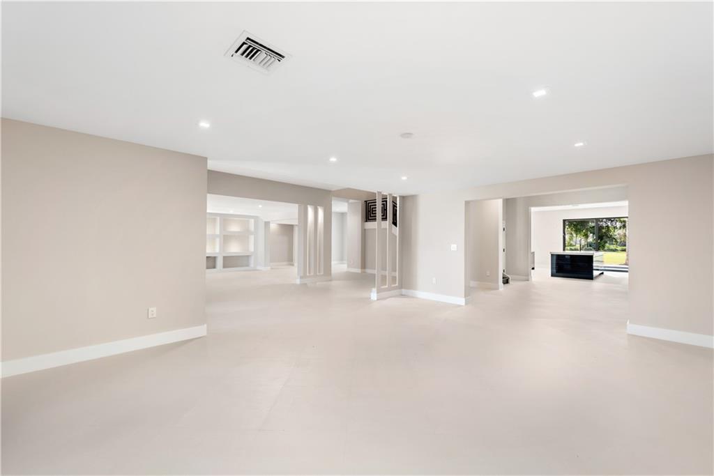 Coral Ridge Country Club - Residential