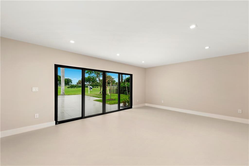 Coral Ridge Country Club - Residential