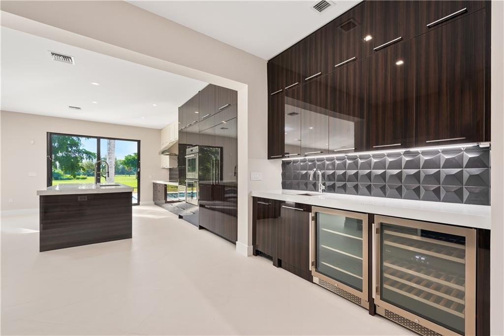 Coral Ridge Country Club - Residential