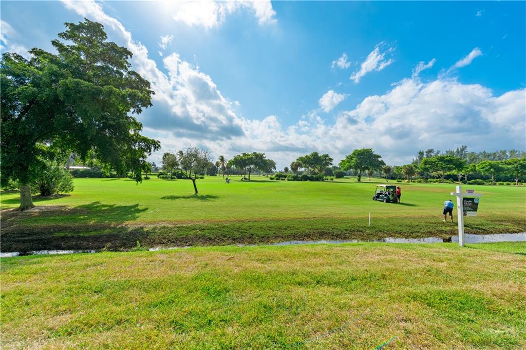 Coral Ridge Country Club - Residential