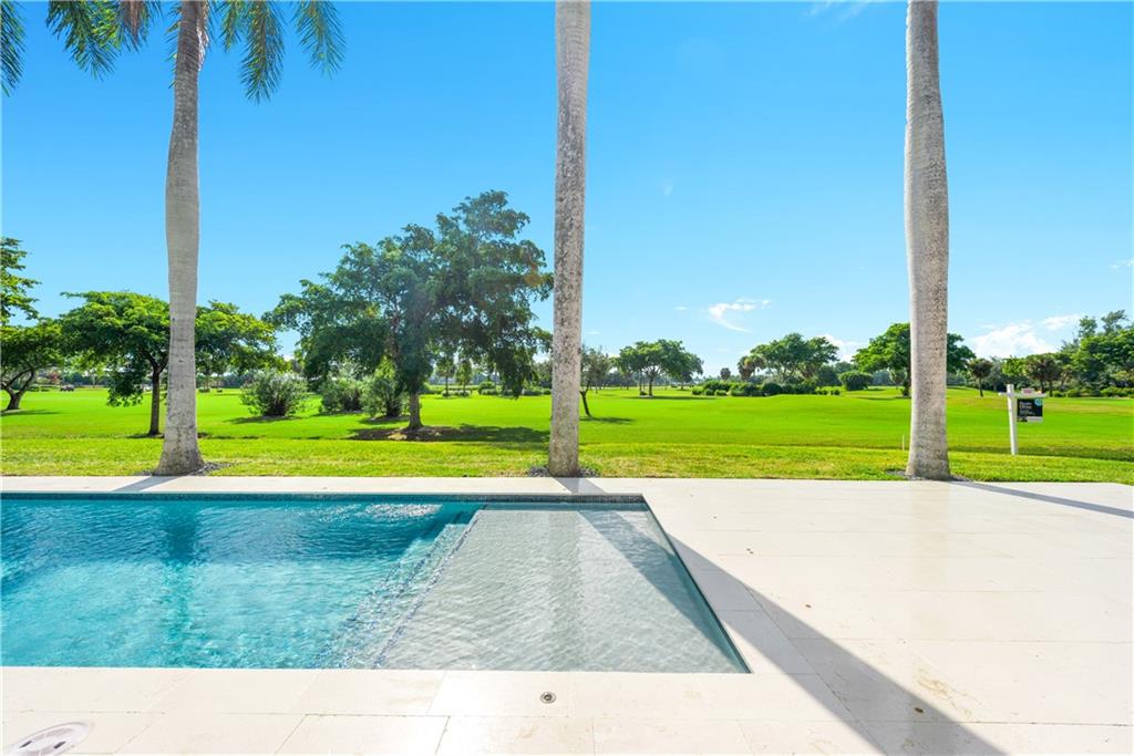 Coral Ridge Country Club - Residential