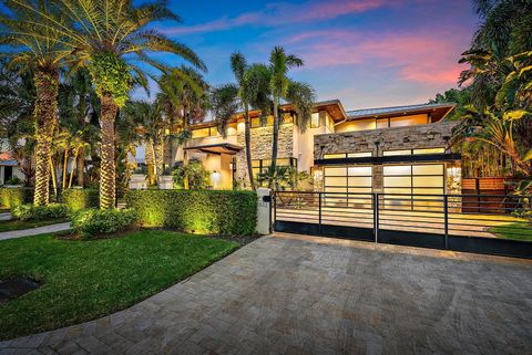 2832 NE 21st Court Fort Lauderdale FL 33305